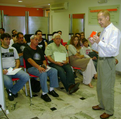 Momentos da confer�ncia de Joe M�rbel