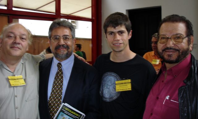 Tato Fischer (A.M.S.R.), Richard Sarmiento (Presidente Flasoma Col�mbia), Fabian Rodrigues (A.M.S.R.) e Sarmento Morgado (A.M.S.R.)
