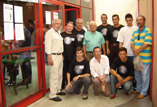 Carlos Eduardo, Gerson, Celso Gol�alves, Fl�rius, Gustini, Bellini, Rog�rio e Zago