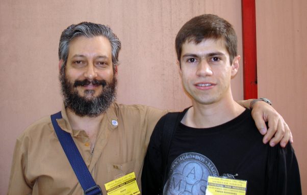 M�gico Magin, assinante do beletim "O Pombo-Correio" da A.M.S.R. com Fabian Rodrigues